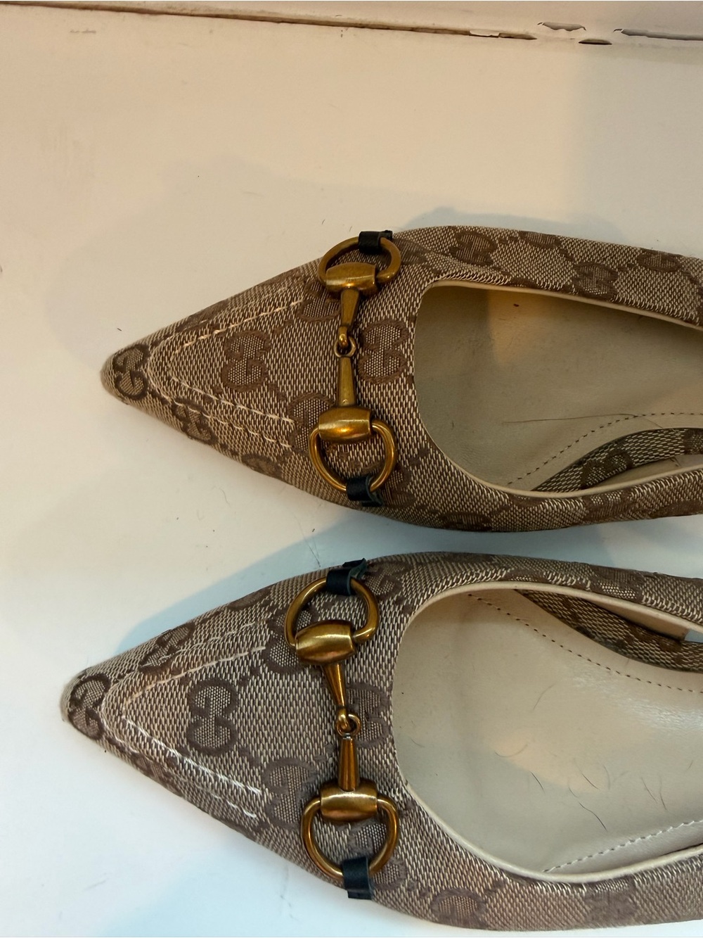 Designer Gucci-style Beige Monogram Slingback Flats with Gold Hardware - Picture 2 of 6
